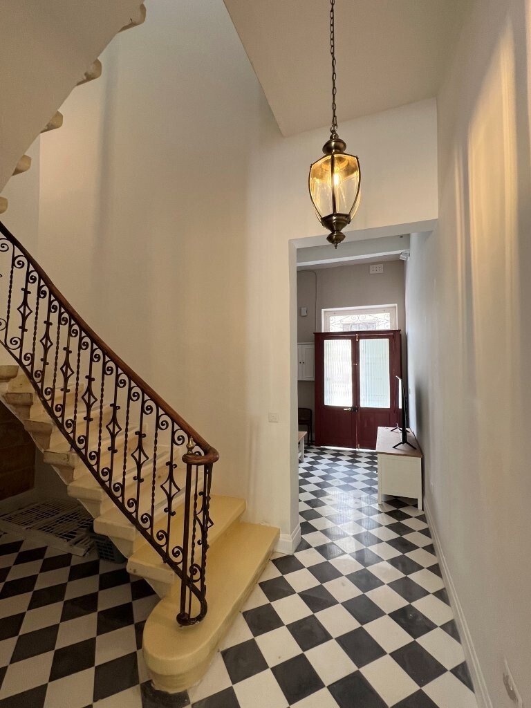 Long-term-rental-townhouse-christies-malta